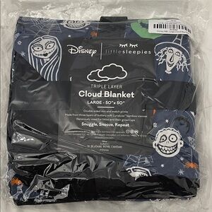 Little Sleepies Disney Cloud Blanket - Black and White
